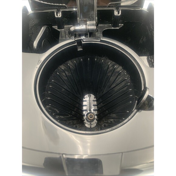 Cuisinart Brew Central 14-Cup Programmable Coffee Maker CBC-7400PC - Picture 6 of 10